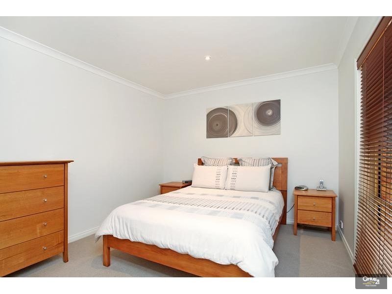 2/30 Fontein Street, West Footscray VIC 3012