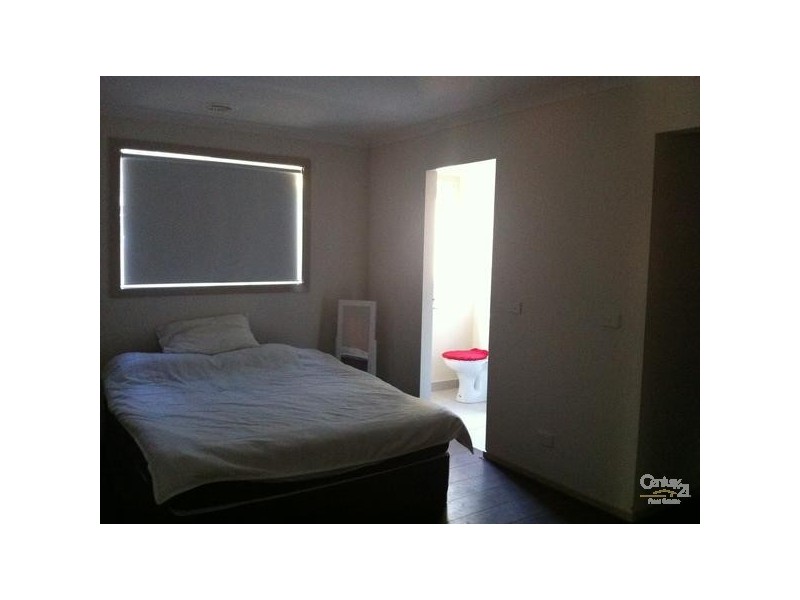 7 BISCAY STREET, Point Cook VIC 3030