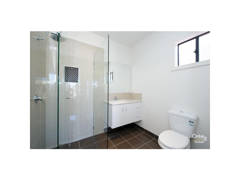 11 TOBAGO AVENUE, Point Cook VIC 3030