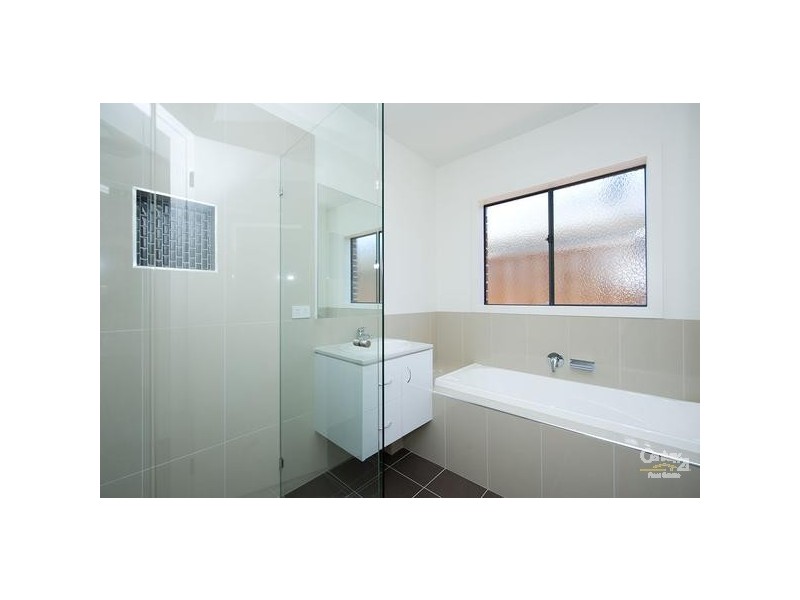 11 TOBAGO AVENUE, Point Cook VIC 3030