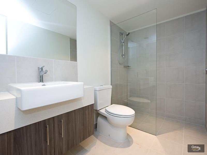 11/4 Mason Street, Newport VIC 3015