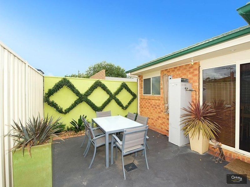 2/30 Fontein Street, West Footscray VIC 3012