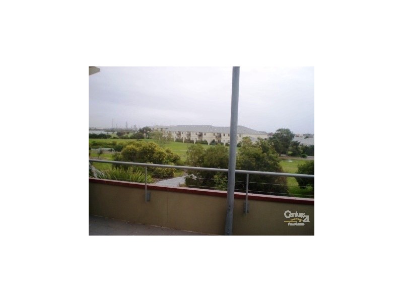 25 LAKESIDE PLACE, Williamstown VIC 3016