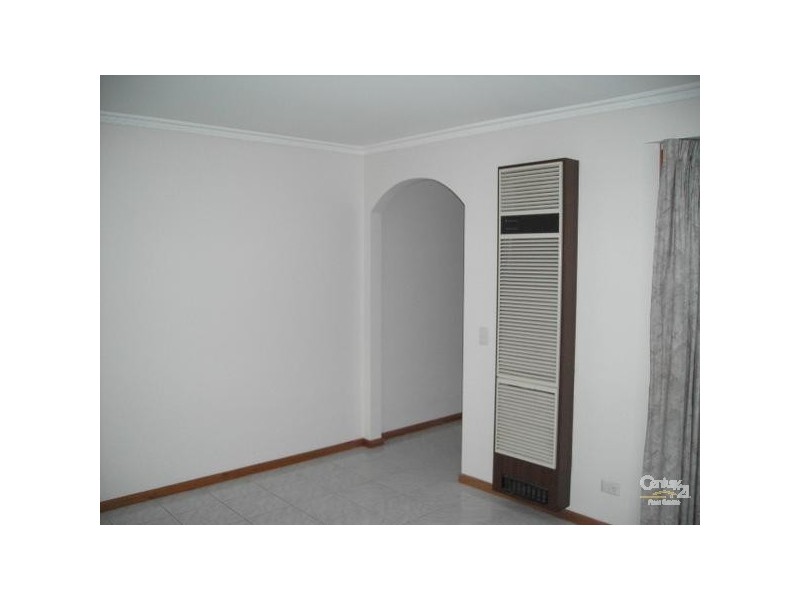 1/19 MINOGUE CRESCENT, Hoppers Crossing VIC 3029