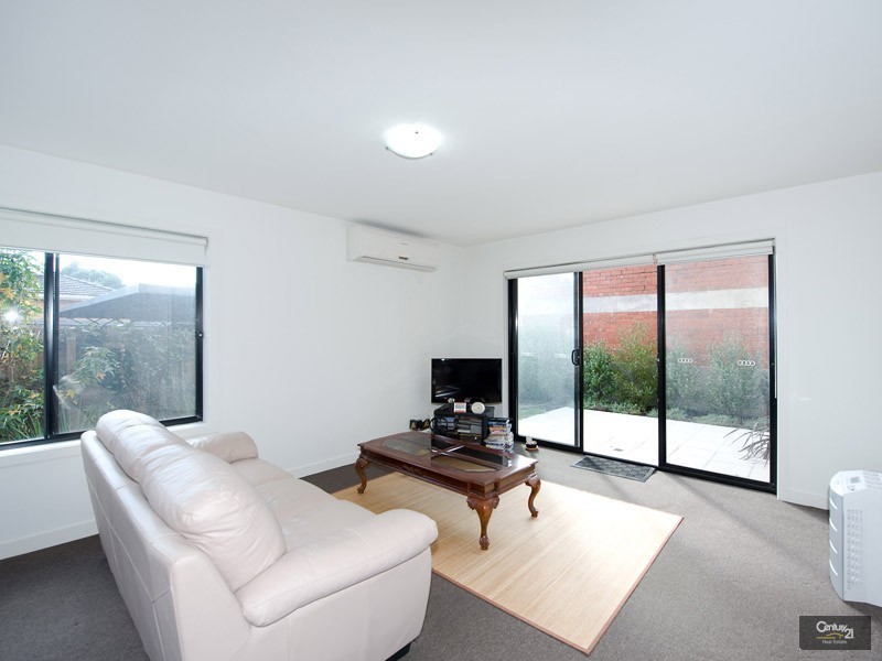 7/13 Logie Street, Oakleigh VIC 3166