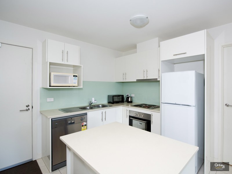 7/13 Logie Street, Oakleigh VIC 3166