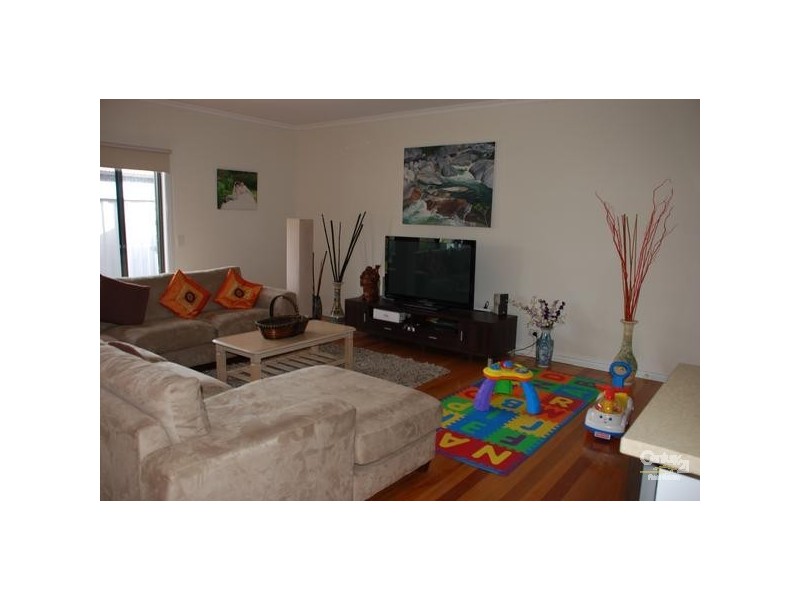 13 HANSEN STREET, Altona North VIC 3025