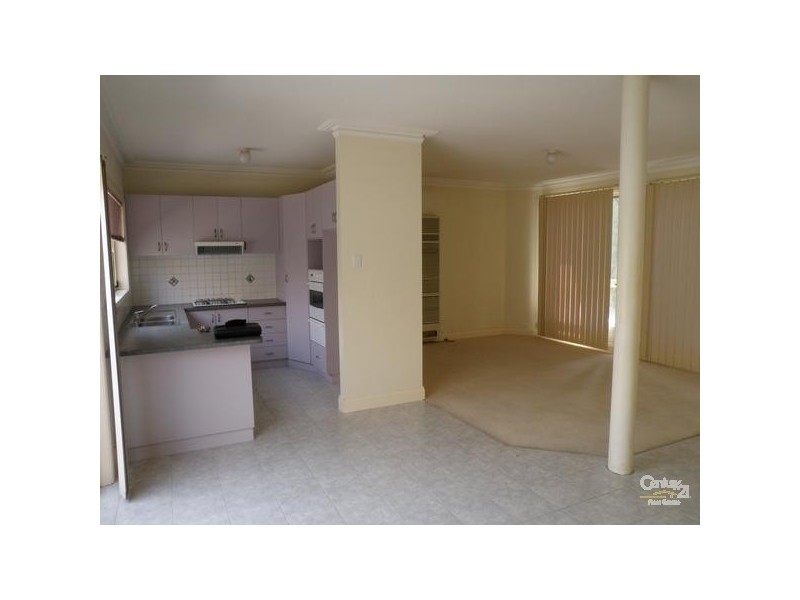 4/70 KOROROIT CREEK ROAD, Williamstown VIC 3016