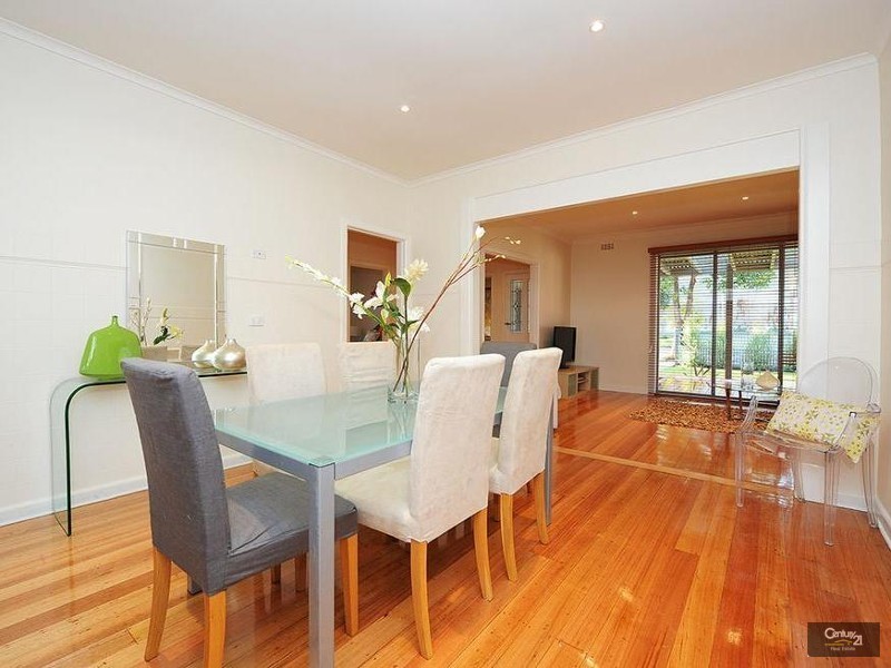 241 Blackshaws Road, Altona North VIC 3025