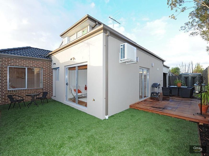 241A Blackshaws Road, Altona North VIC 3025