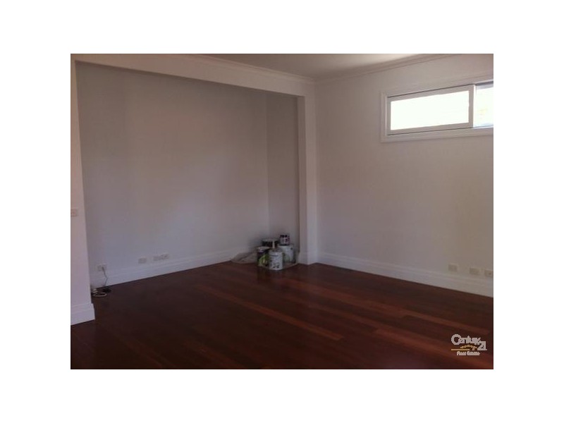 34 WILLIAM STREET, Newport VIC 3015
