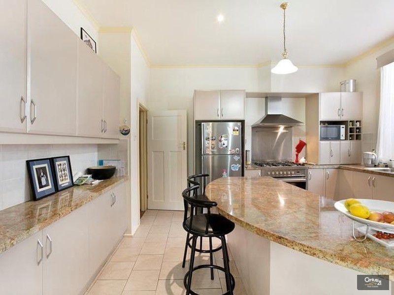 10 Birmingham Street, Spotswood VIC 3015