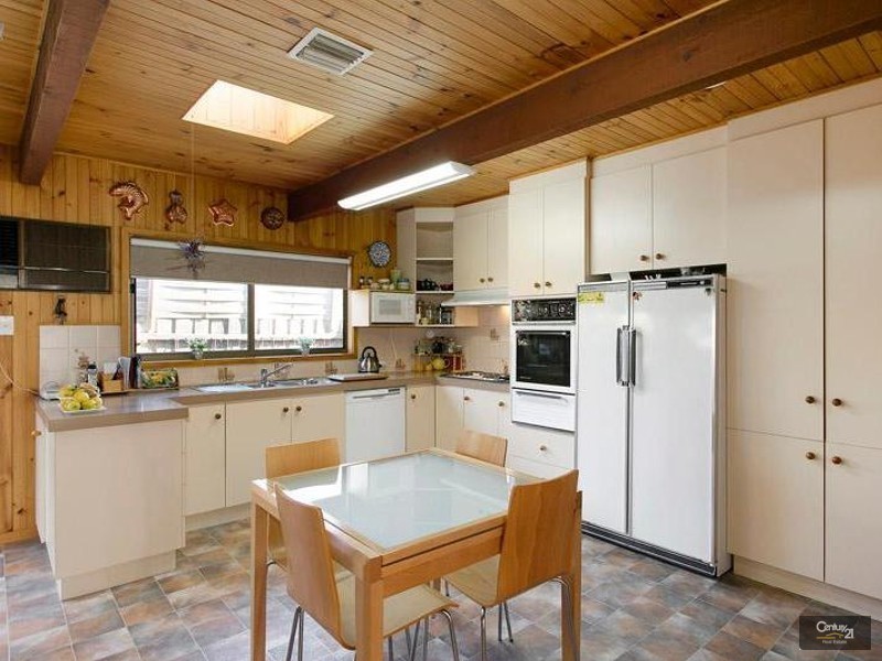 6 Berthandra Court, West Footscray VIC 3012