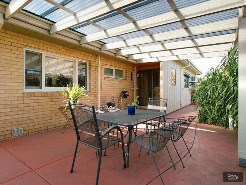 6 Berthandra Court, West Footscray VIC 3012