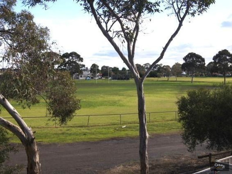 3/31 Maddox Road, Newport VIC 3015