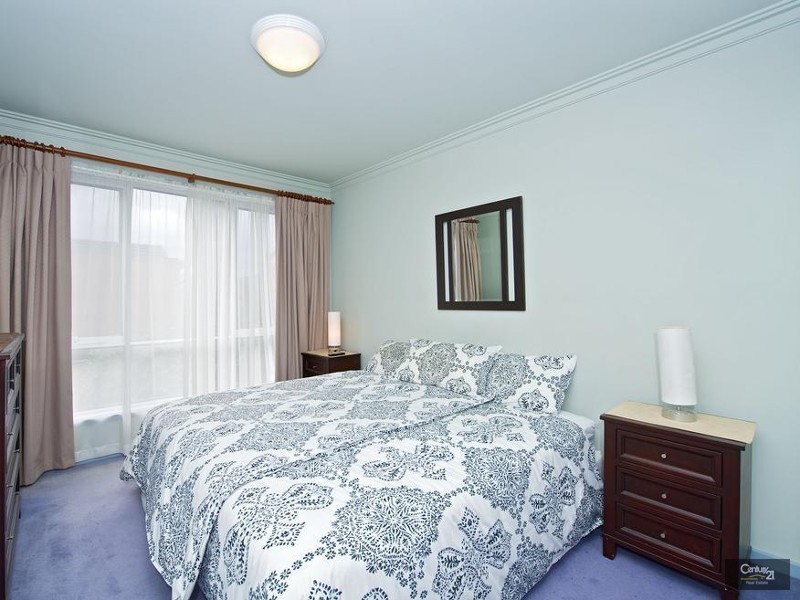 11/87 Nelson Place, Williamstown VIC 3016