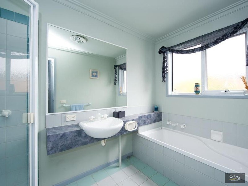 11/87 Nelson Place, Williamstown VIC 3016