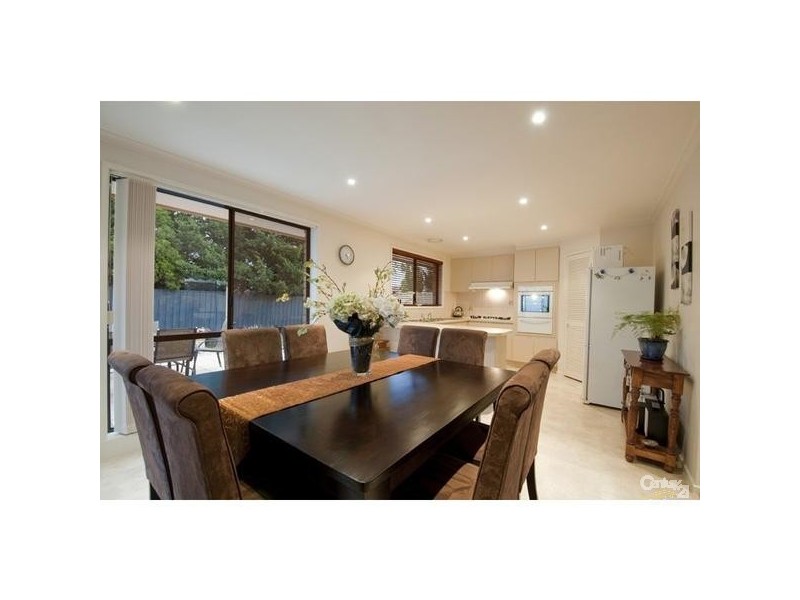 1 LYDFORD CRT, Werribee VIC 3030
