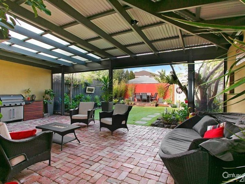 13 Bates Drive, Williamstown VIC 3016