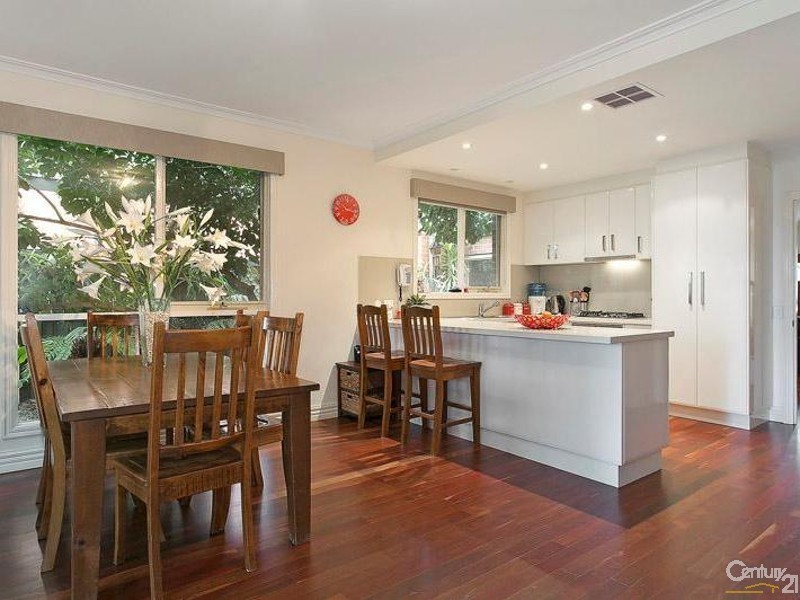 13 Bates Drive, Williamstown VIC 3016