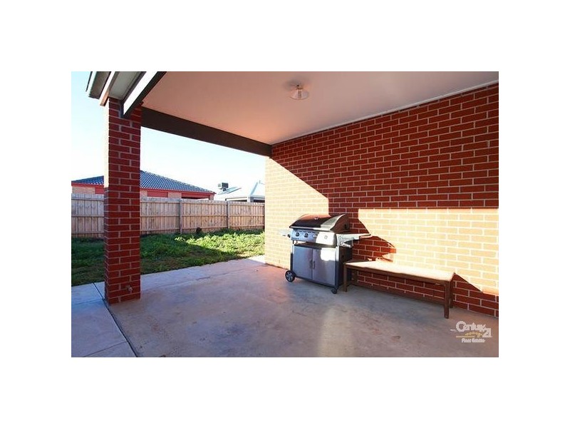 33 APPLEBOX CIRCUIT, Point Cook VIC 3030