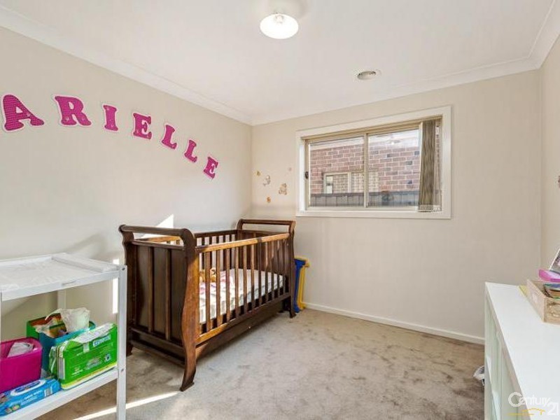 64 Regal Rd, Point Cook VIC 3030