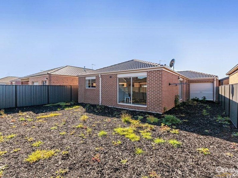 64 Regal Rd, Point Cook VIC 3030