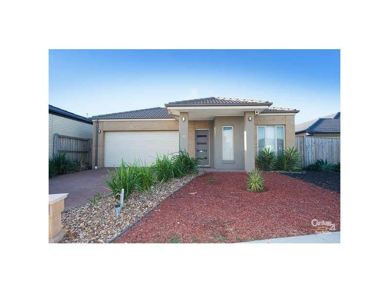 102 Yuruga Boulevard, Point Cook VIC 3030