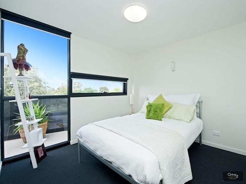 6/4 Mason Street, Newport VIC 3015