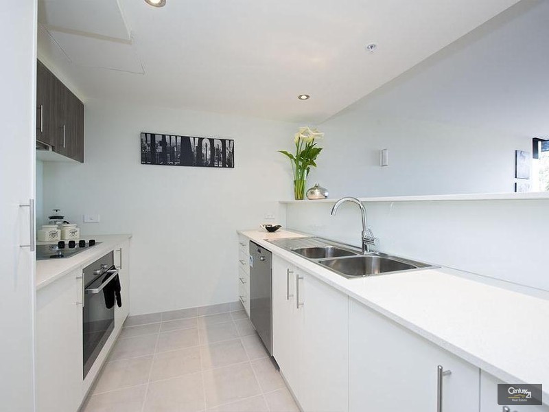 6/4 Mason Street, Newport VIC 3015