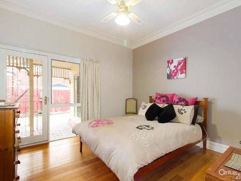 13 Eliza Close, Williamstown VIC 3016