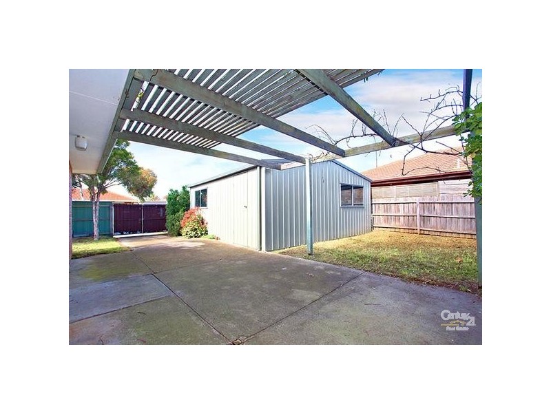 8 Catherine Road, Seabrook VIC 3028