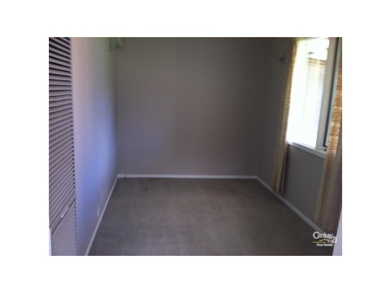 130 CORONATION STREET, Kingsville VIC 3012