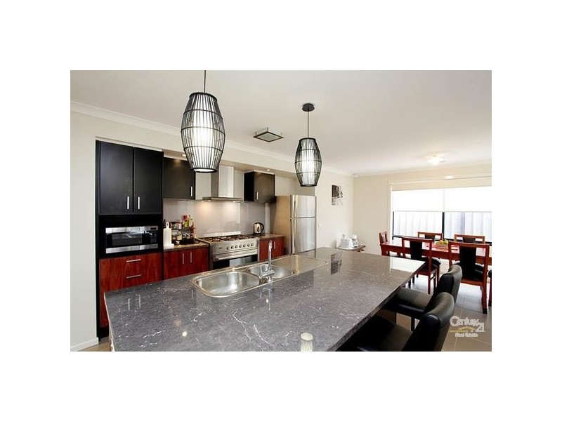 25 WYLIE WAY, Point Cook VIC 3030