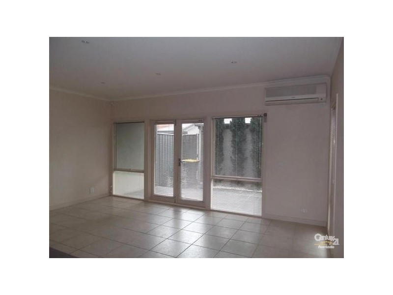 1/181 Melbourne Rd, Williamstown VIC 3016