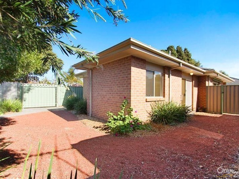 3/42 Bell Avenue, Altona VIC 3018