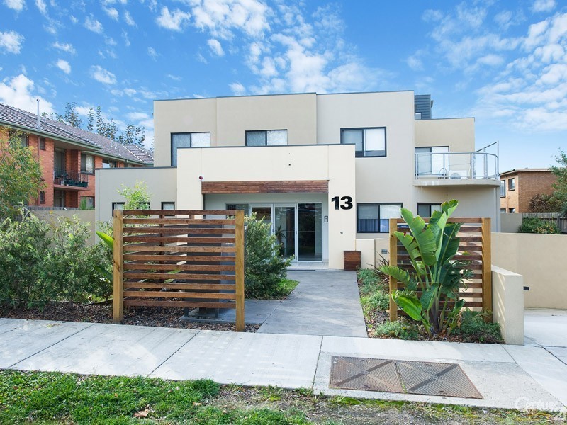 7/13 Logie Street, Oakleigh VIC 3166
