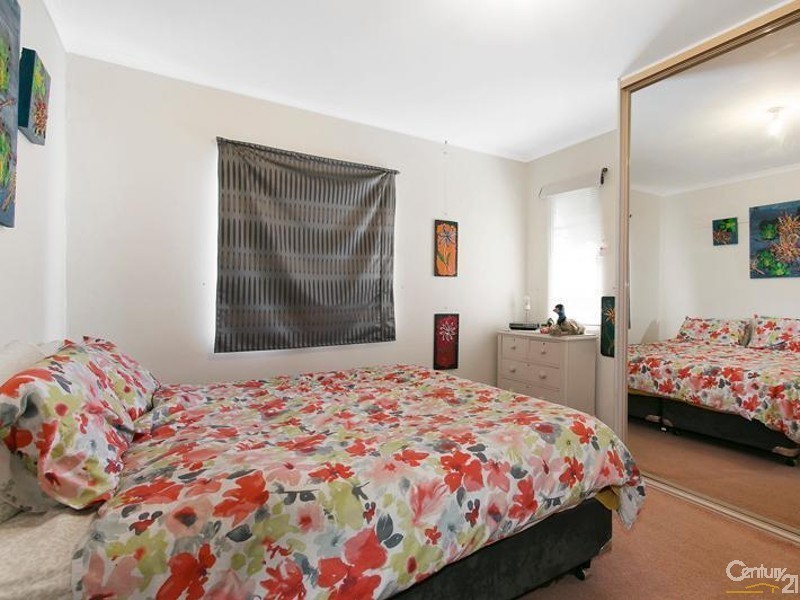 1/12 Williams Road, Laverton VIC 3028