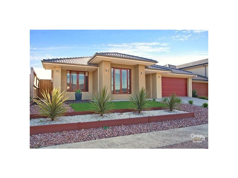 97 Malibu Blv, Point Cook VIC 3030
