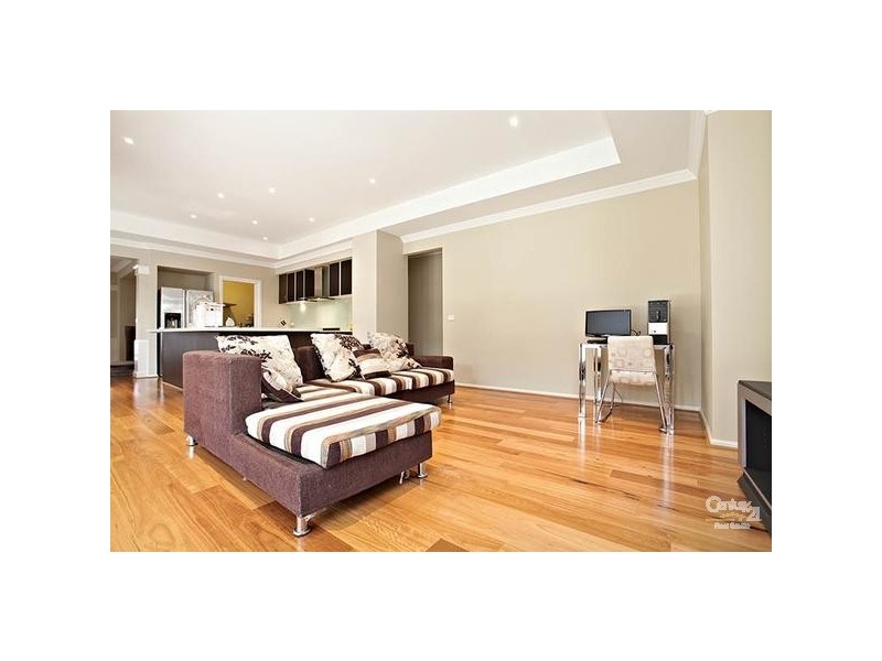 97 Malibu Blv, Point Cook VIC 3030