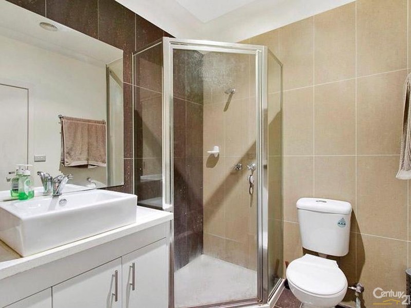 43 Monmouth Street, Newport VIC 3015