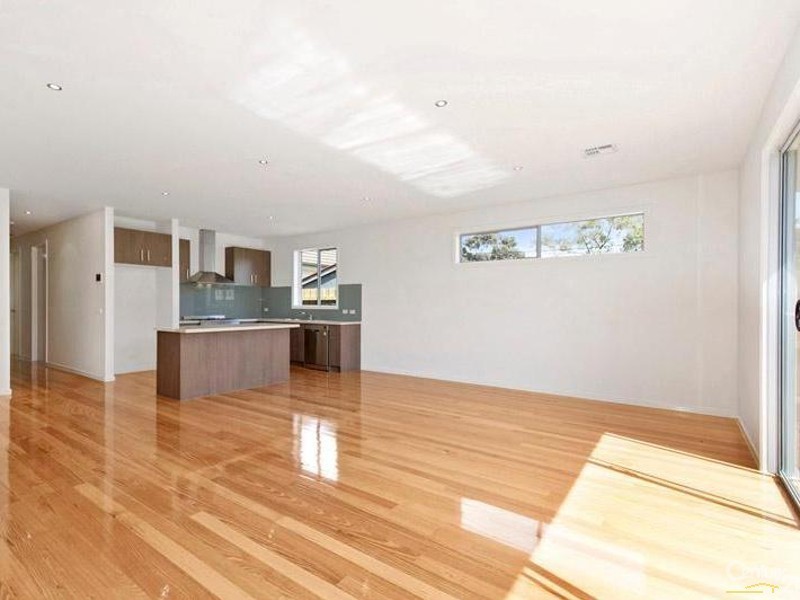 8 Hearn Street, Altona North VIC 3025