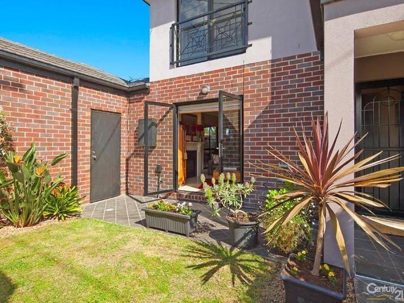 7 Margaret Street, Newport VIC 3015