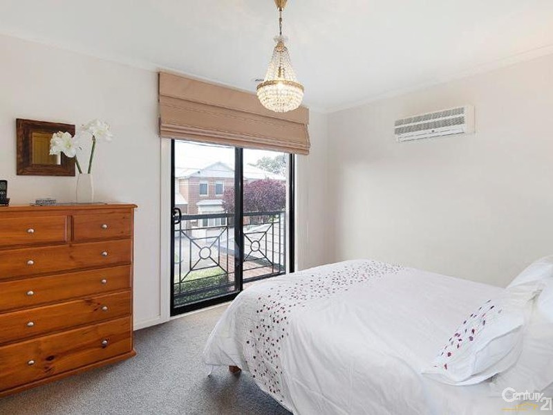 7 Margaret Street, Newport VIC 3015