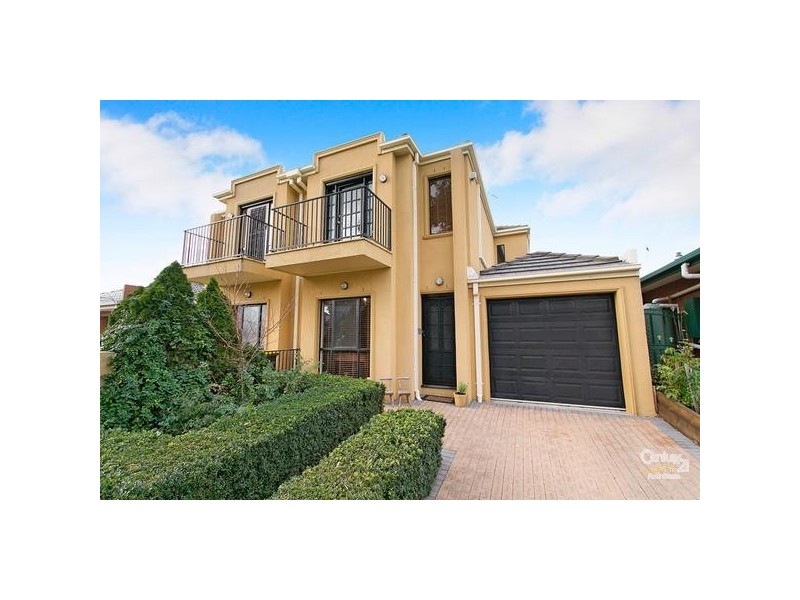 18 WALTER STREET, Williamstown VIC 3016