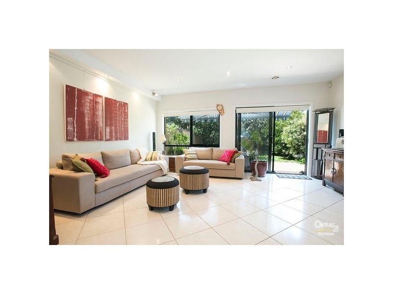 18 WALTER STREET, Williamstown VIC 3016