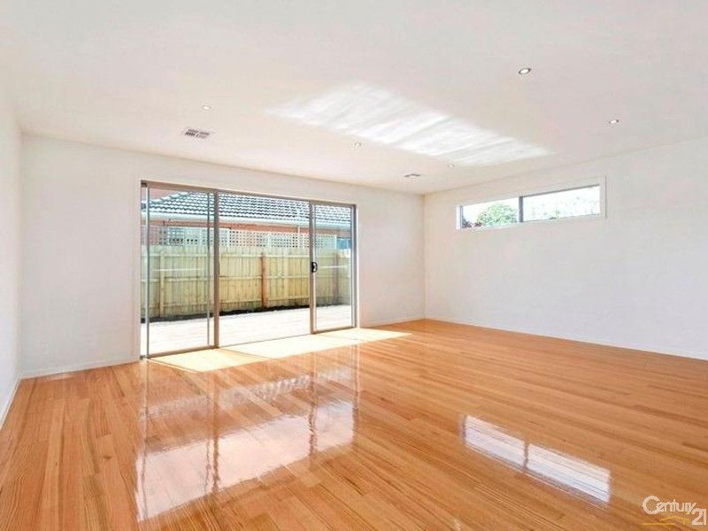 8 Hearn Street, Altona North VIC 3025