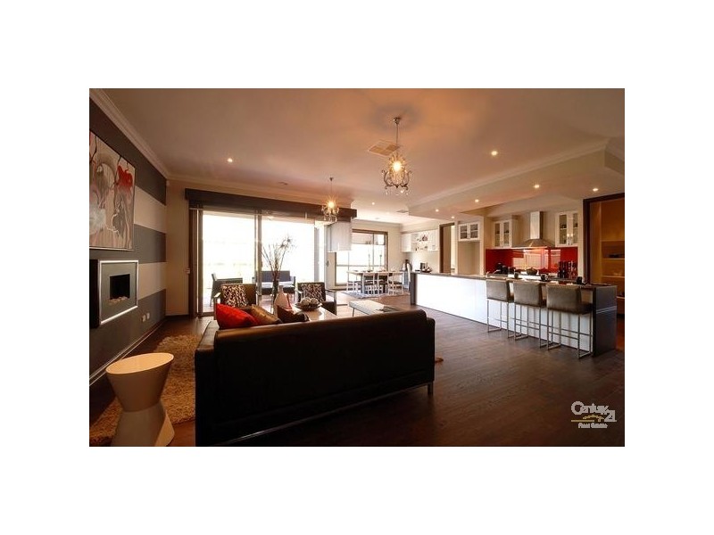 15 MIAMI DRIVE, Point Cook VIC 3030