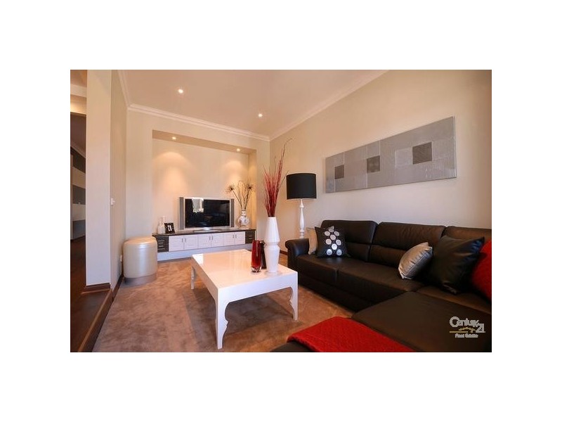 15 MIAMI DRIVE, Point Cook VIC 3030