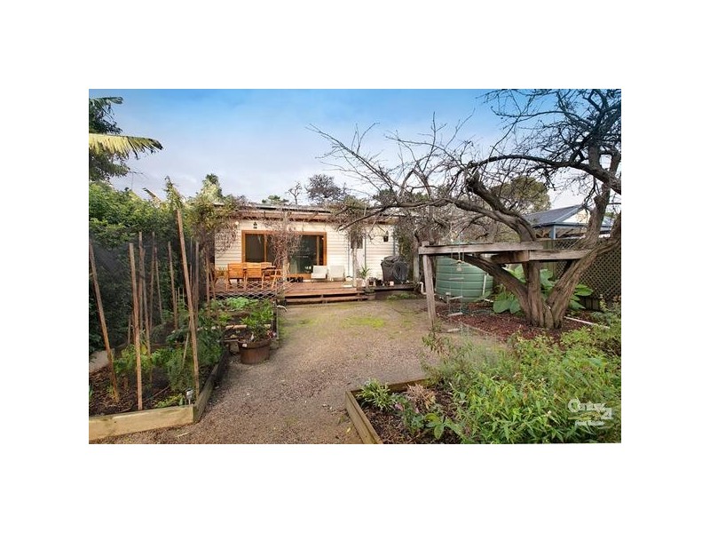 10 BIRMINGHAM STREET, Spotswood VIC 3015